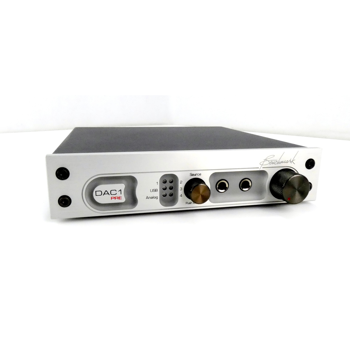 Benchmark DAC 1 PRE