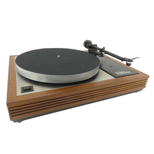 Linn LP12 w/Akito 2B Tonearm