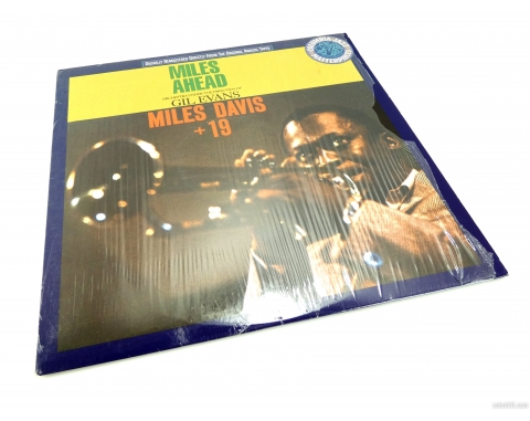 Columbia Records Miles Davis + 19, Gil Evans - Miles Ahead